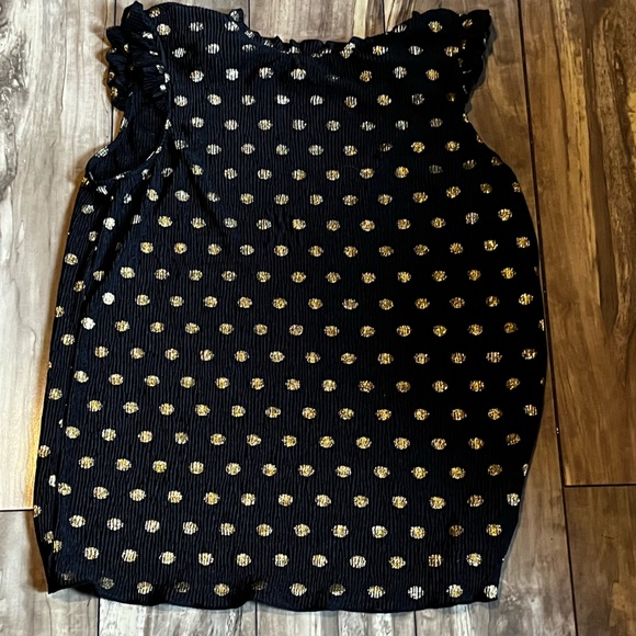 Adrianna Papell Tops - NWOT - no flaws - really pretty and great for holidays or work